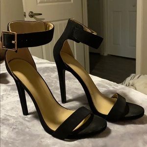 Glaze strap heels